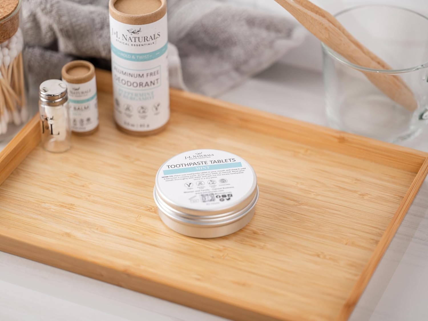 J&L Naturals Toothpaste Tablets | 62-Pack Travel-Friendly Toothpaste | Fluoride + Plastic Free, Vegan, Cruelty Free, Sustainable | Woman-Owned Small Business (Mint, 62 Count (Pack of 4))