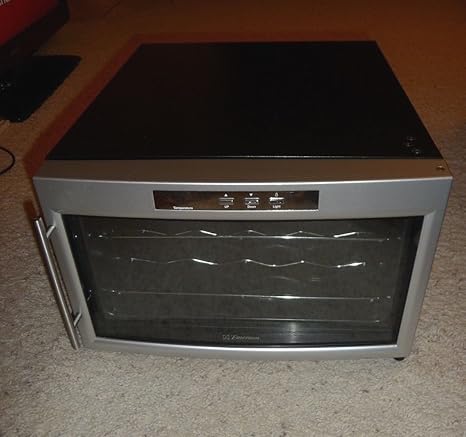Emerson 8 Bouteille Wine Cooler Avec Thermique Porte En Verre Amazon Ca Maison