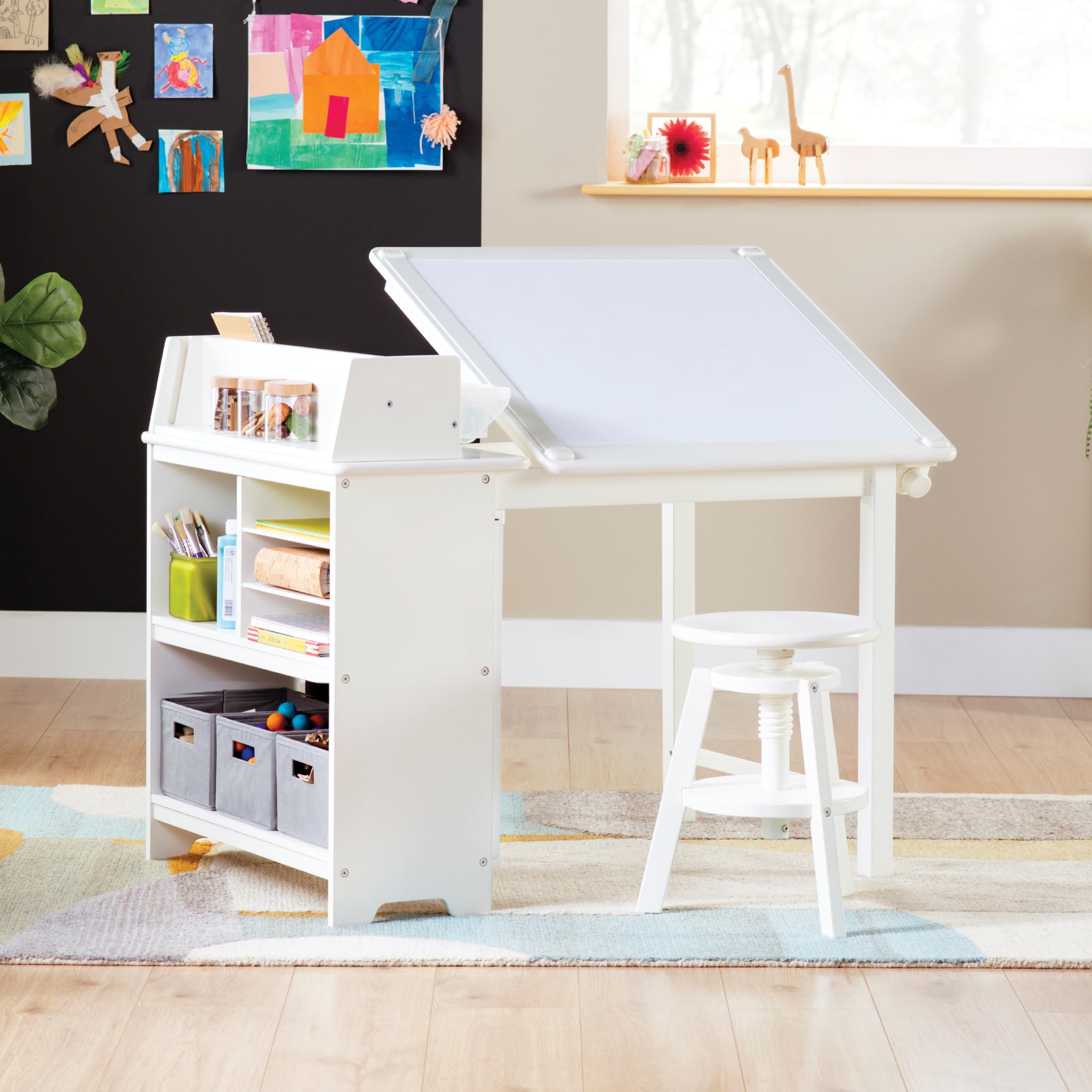 Best Way to Store Kids Art Projects: Creative & Easy Solutions