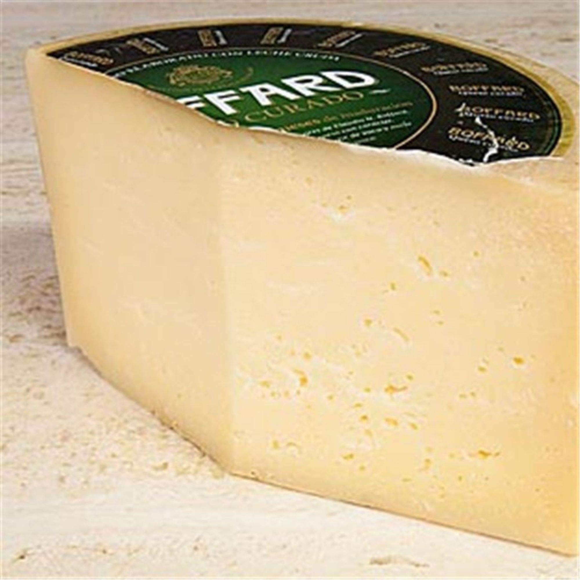 Queso Curado Boffard Artesano - Queso Boffard elaborado con leche cruda de Oveja y Vaca Peso Aproximado 3 Kilos - Incluye Membrillo Artesano TDW