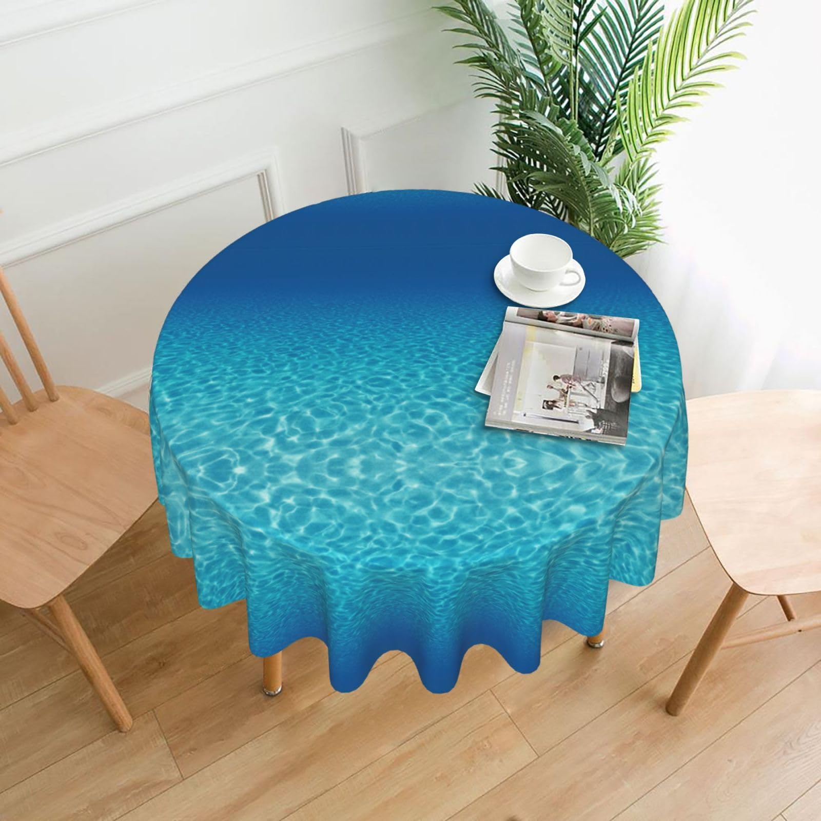 OXbnmm Tranquil Underwater Scenery Print Soft Round Tablecloth 60in Polyester Washable Cover Cozy Gift for Mom Housewarming