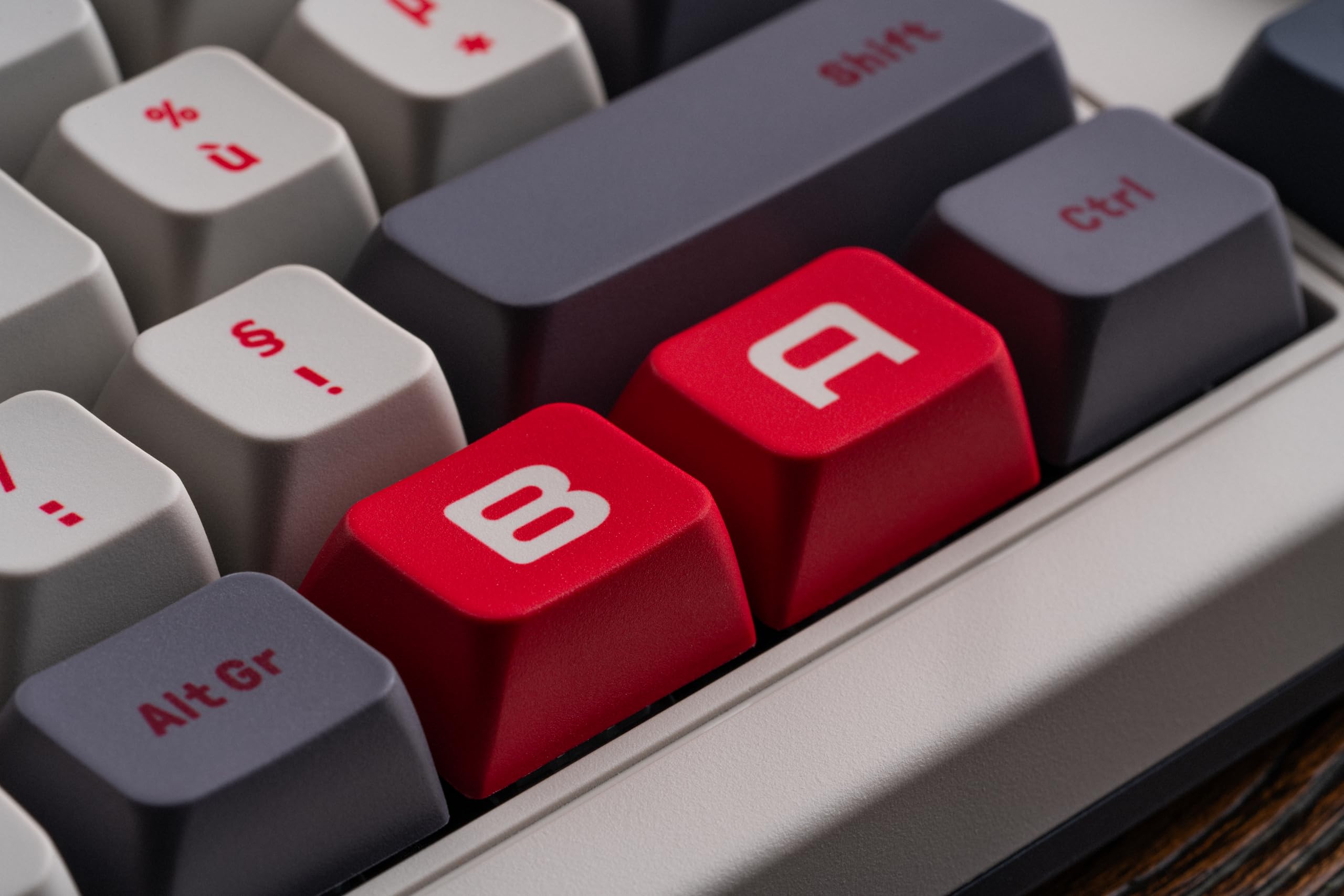 8Bitdo Retro Mechanical Keyboard, Bluetooth/2.4G/USB-C Hot Swappable Gaming Keyboard with 87 Keys, Dual Super Programmable Buttons for Windows and Android - AZERTY French ISO Layout
