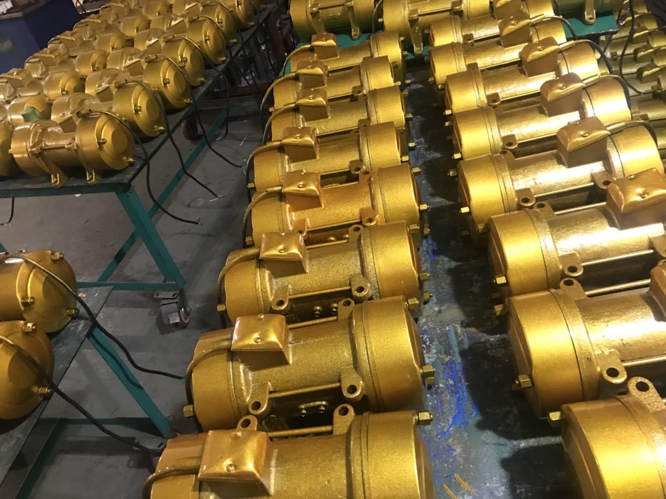 Davitu AC Motor - Plate vibration motor, single-phase 220V 750W/three-phase 380V 750W plate vibrator, concrete vibrator, copper wire movement - (Speed: 380V 750W)