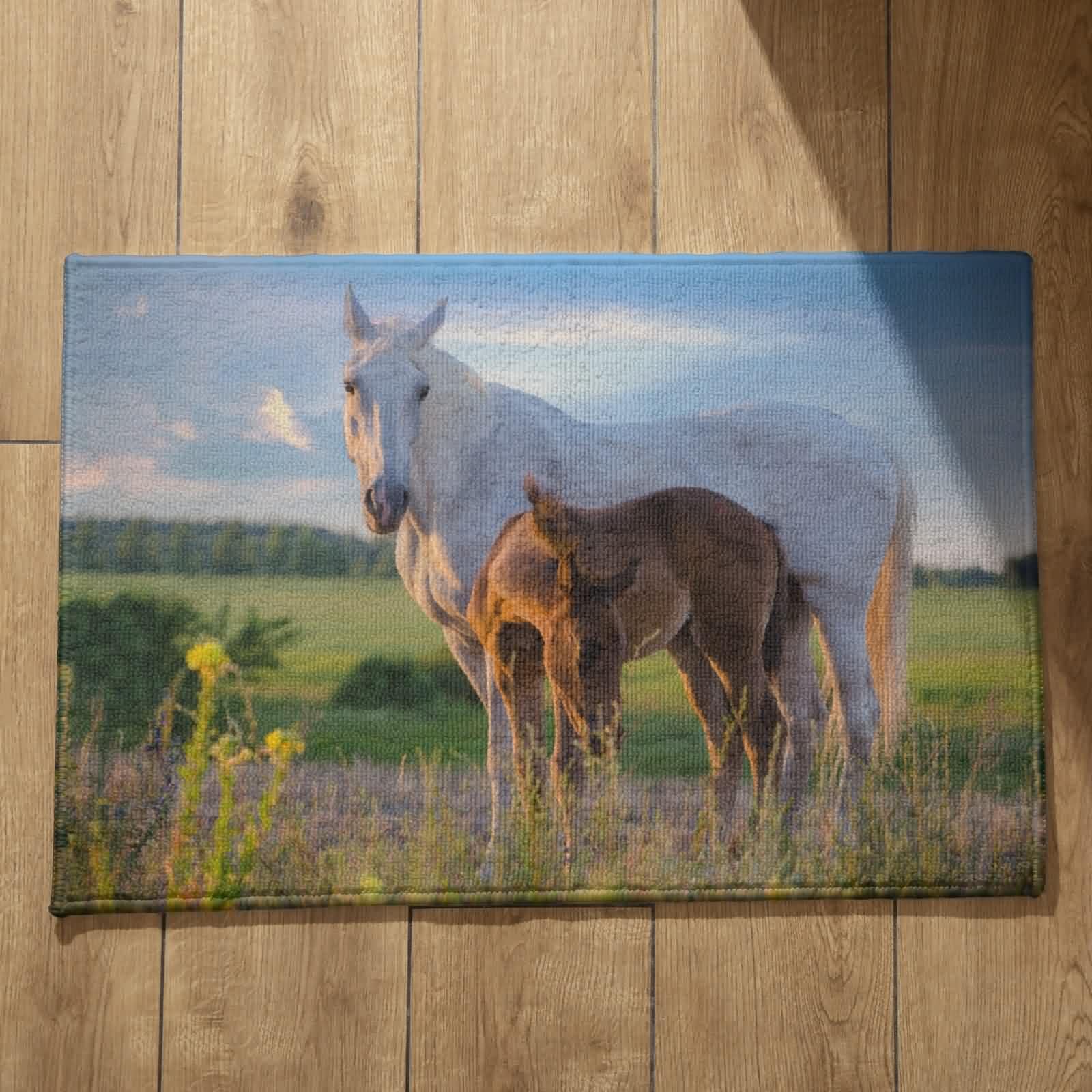 Alfombra baño absorbente y antideslizante de 50x80cm para evitar caídas con diseño caballo