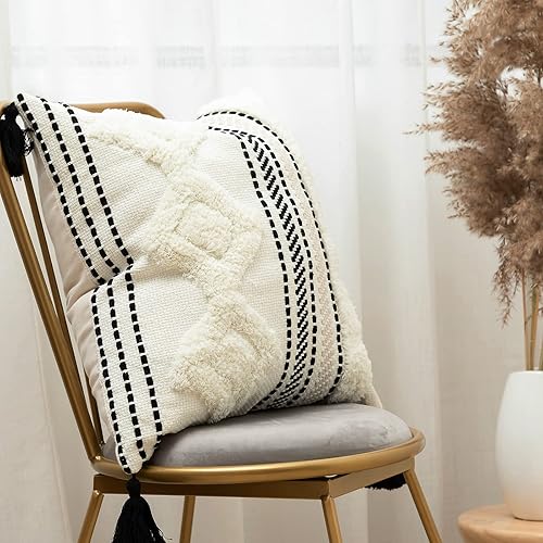 Miniatura 3 de Blue Page, Morocco - Funda decorativa de cojín de 18x18 pulgadas para cama y sofá, funda cuadrada estilo bohemio y casa de campo neutro con borlas y