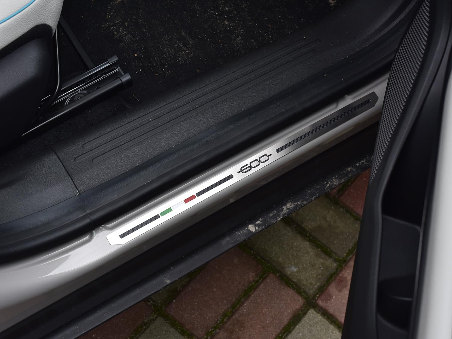 Sottoporta In Acciaio per per Fiat.600 600e | 4 Pezzi Battitacco Protezione Soglia Inox Elettrica Hybrid RED (RED) LA PRIMA 600 Accessori Tuning Kit Ricambi