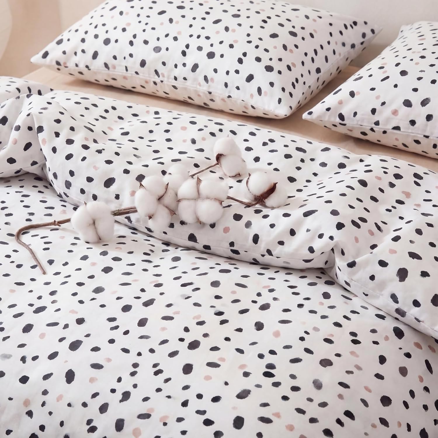 100% Cotton Duvet Cover Queen Size, Pink and Brown Dalmatian Spotted Bedding Set with Zipper Closure, Modern Irregular Speckled Comforter Cover with 2 Pillowcases for All Seasons