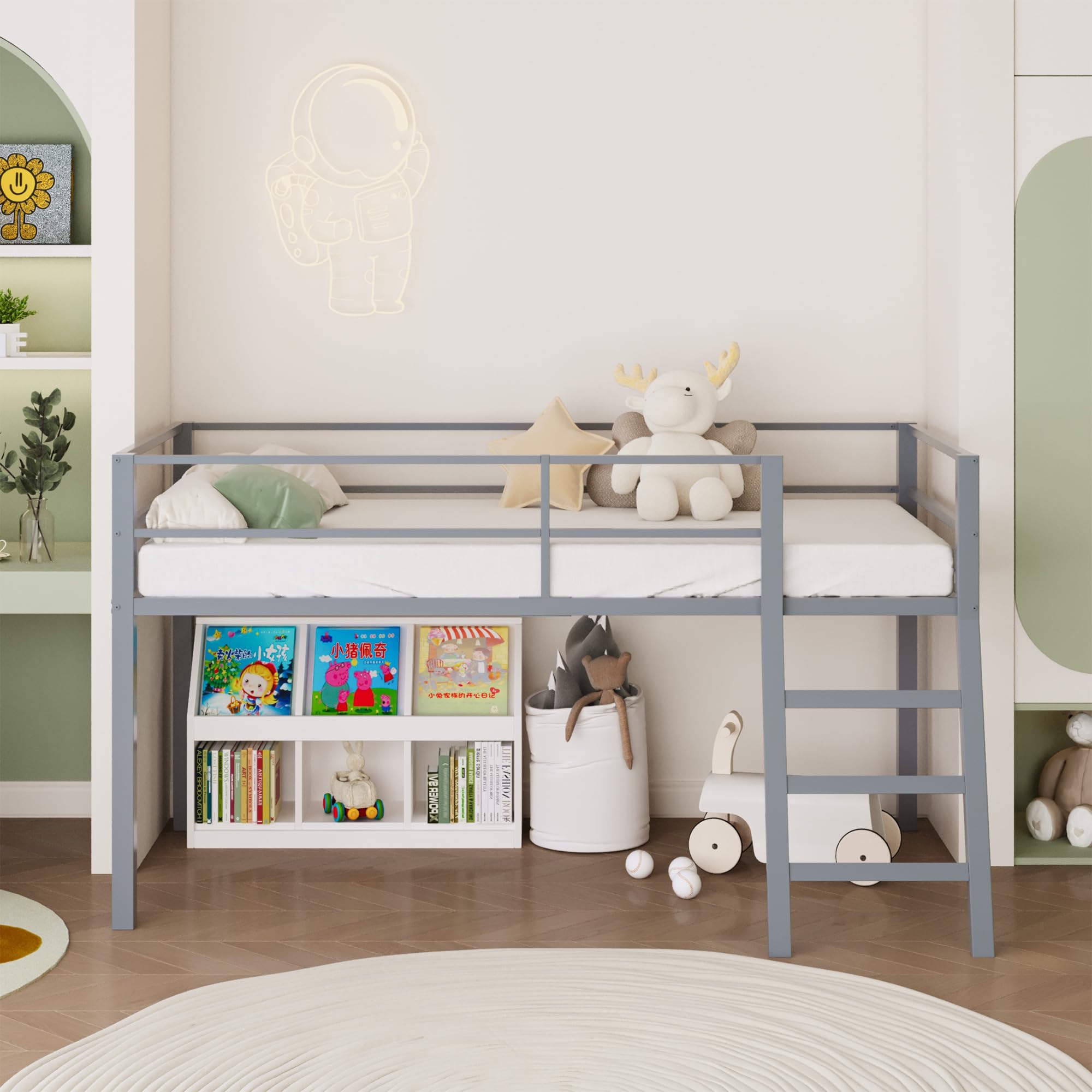 Cama tipo loft de metal bajo con escalera y barandilla para niños o adolescentes, cama tipo loft que ahorra espacio, tamaño individual para dormitorio pequeño, color gris 6