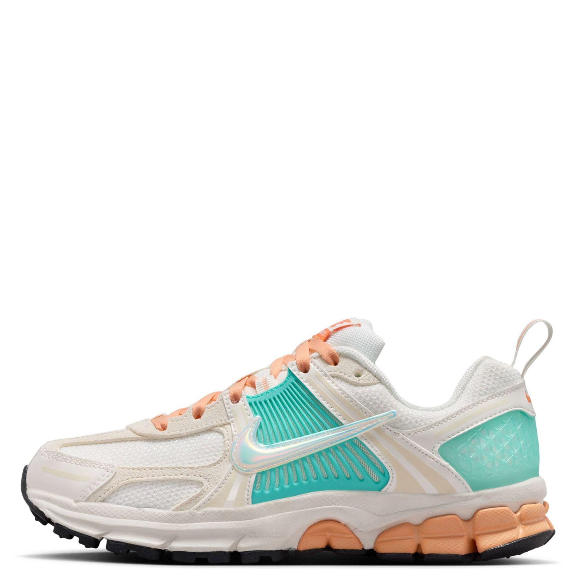 Vomero 5 Big Kids' Shoes (Sail/Bleached Turquoise/Marrakesh/Orange Chalk)