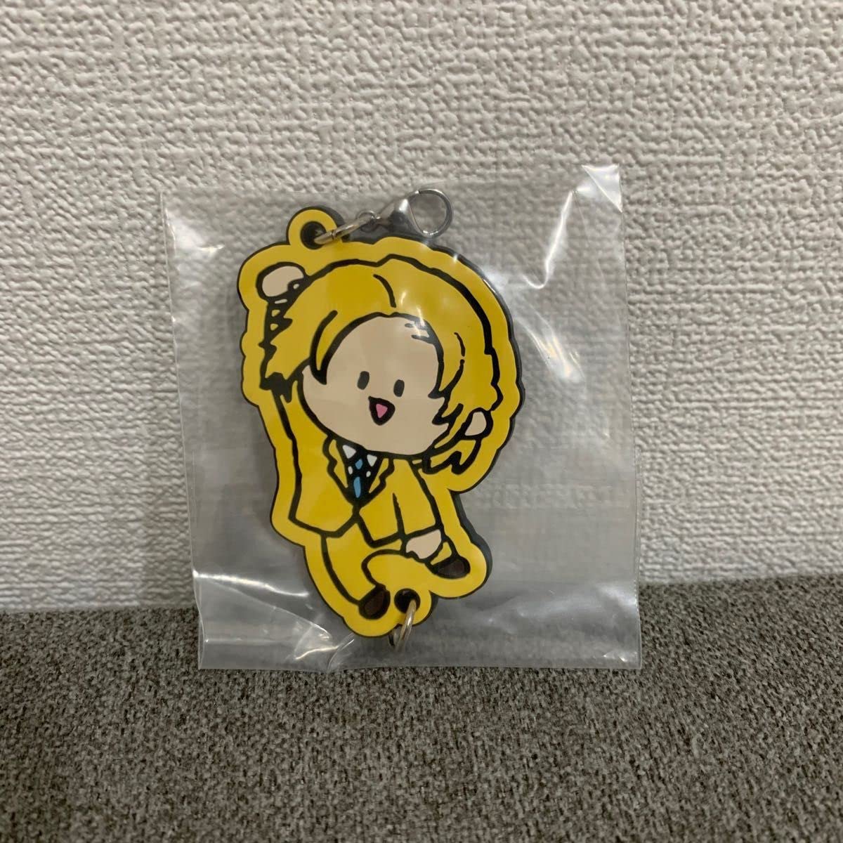 Amazon.co.jp: 東海オンエア グッズ カリスマ(てつや) しばゆー エース