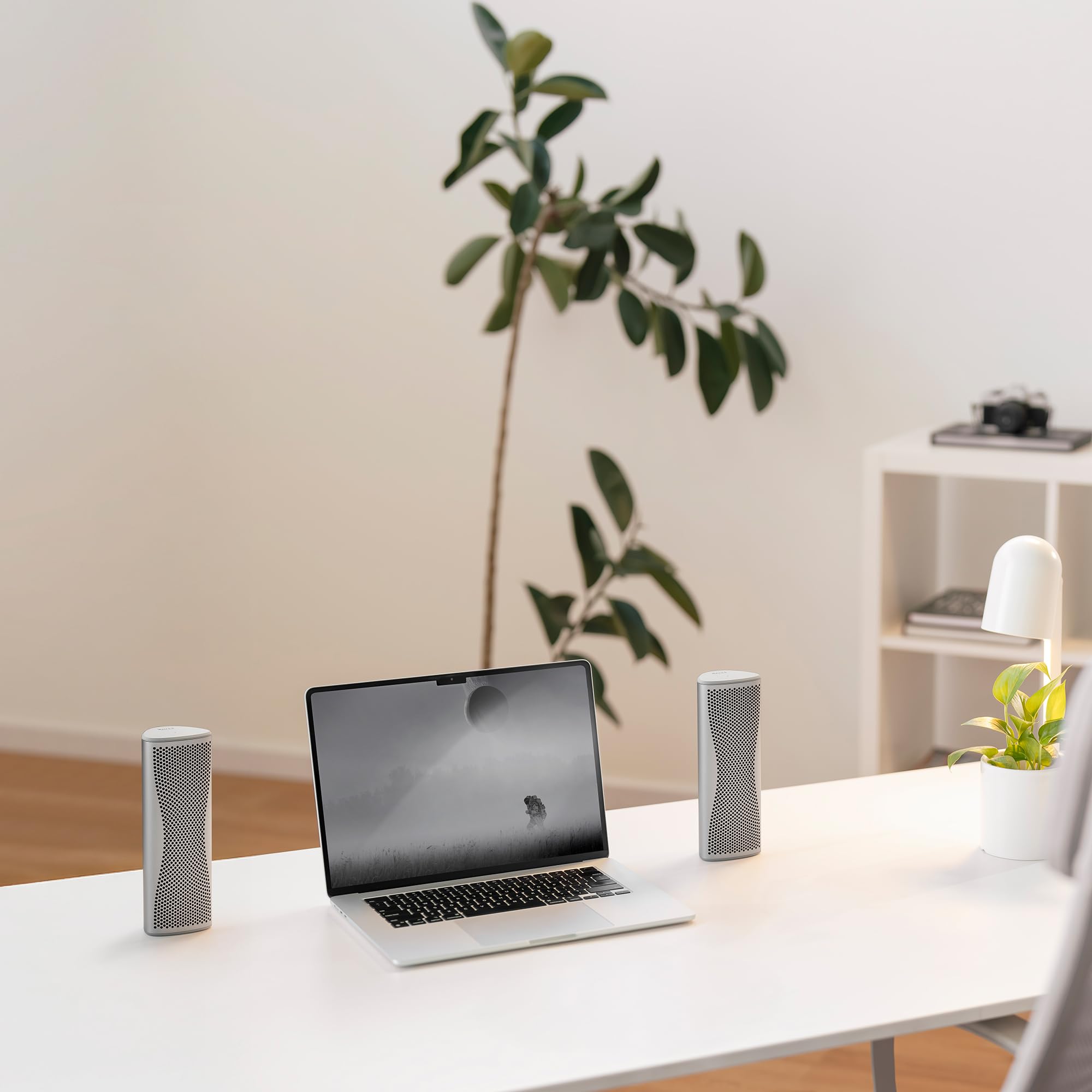 KEF Muo – Enceinte Bluetooth Puissante, Argent | Portable sans Fil | Bluetooth 5.4 aptX Adaptive | USB-C | Certification IP67 Étanche | 24 h d’autonomie | Maison, Extérieur & Voyage