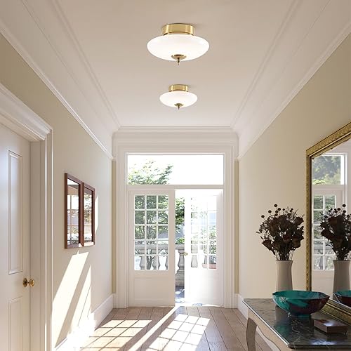 Miniatura 4 de KCO Lámpara de techo semiempotrada de vidrio de leche pequeña, luz de techo de globo blanco de latón, lámpara de techo dorada para baño y dormitorio