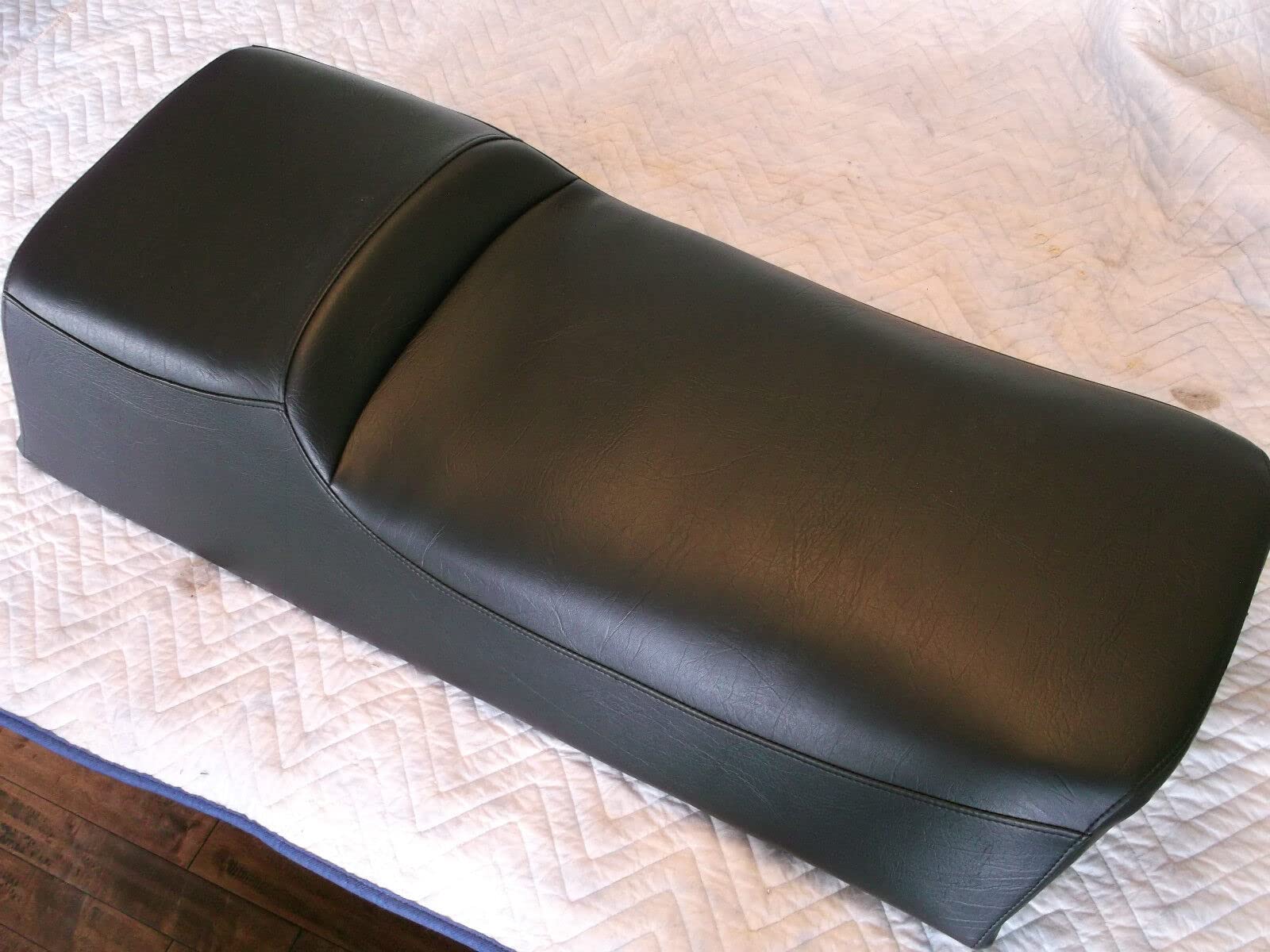 Replacement Seat Cover For Yamaha VK/RS Viking Professional Snowmobile (2006-2015)