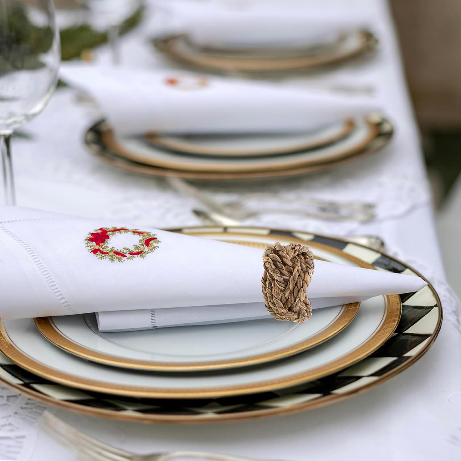 Healifty 12pcs Bohemian Hand-Woven Jute Napkin Rings Rustic Farmhouse Round Napkin Holder Set for Wedding Dinner Party Table Décor