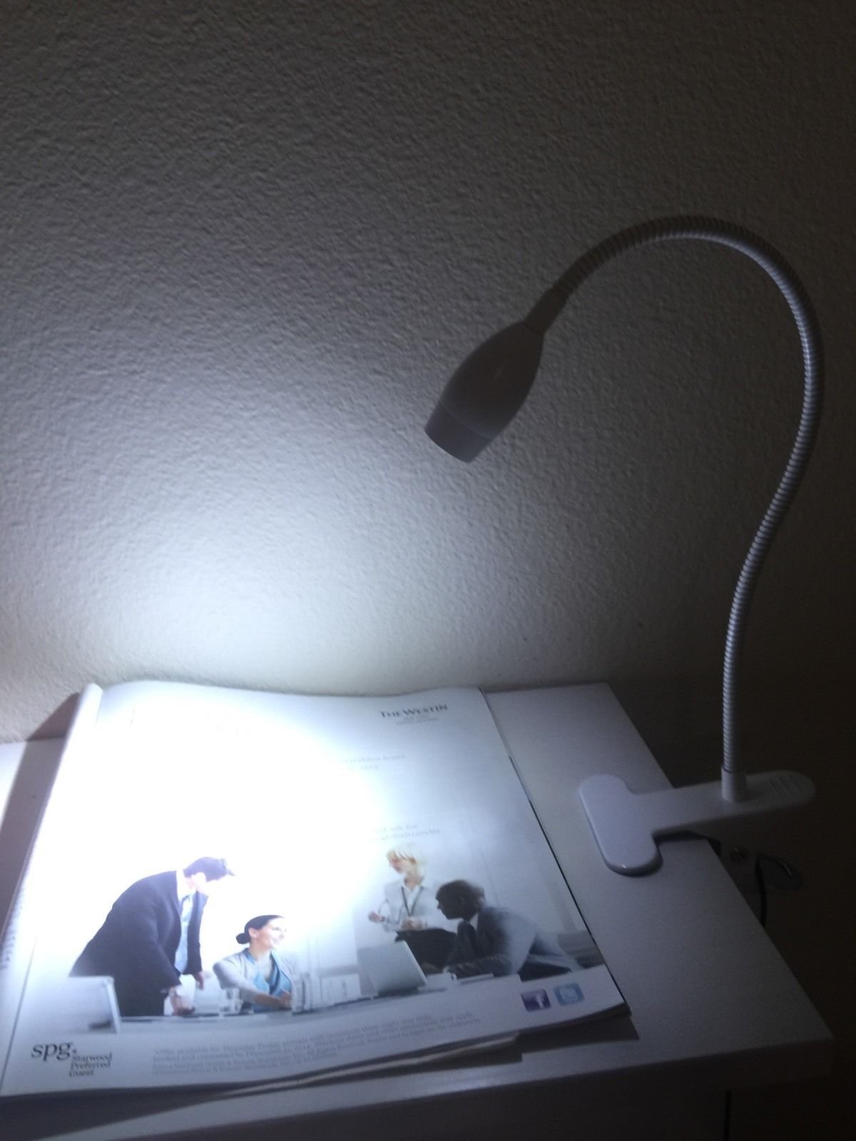 New Gooseneck USB LED Portable Reading Light Table Lamp Clip Black Steel