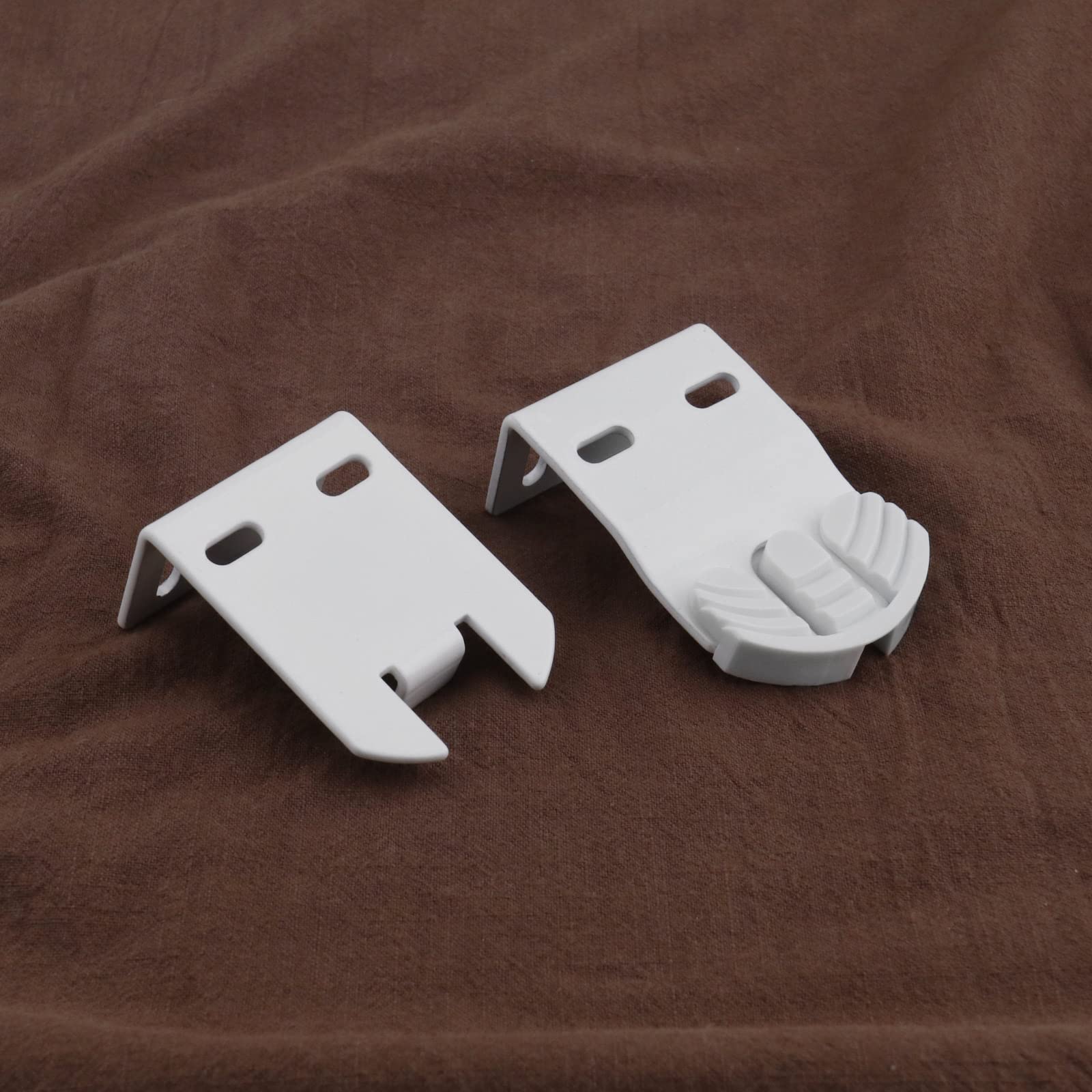 2 Sets Frizione Per Tenda A Rullo Con Staffa In Metallo E Catena A Perline Frizione Per Tenda A Rullo Per Tende A Rullo Con Tubo In Alluminio Da 38 Mm (1-1/2”) Di Diametro Interno Bianco