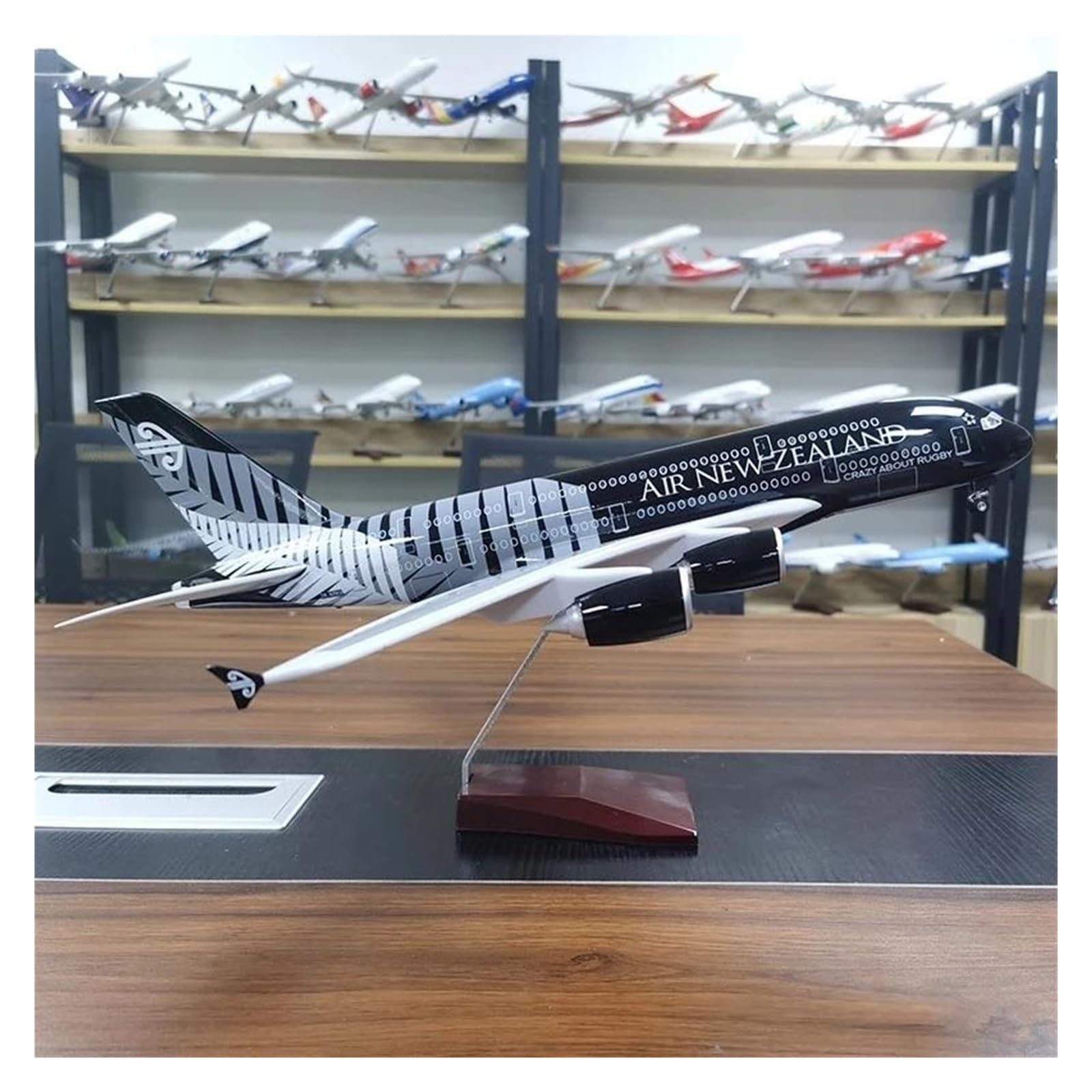 ZXLIHS Aereo in Metallo pressofuso Scala 1:160 per A380 Nuova Zelanda Airbus Collezione di aeroplani Display Modello di Aeroplano Visualizzazione statica Aerei Modello di Aeroplano per Raccolta ed