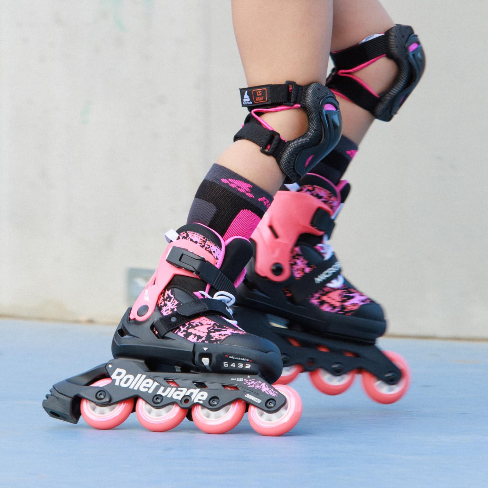 Rollerblade MICROBLADE SL Łyżworolki dla dziewcząt, na czas wolny, czarne/koralowe, rozmiar 36,5-40,5