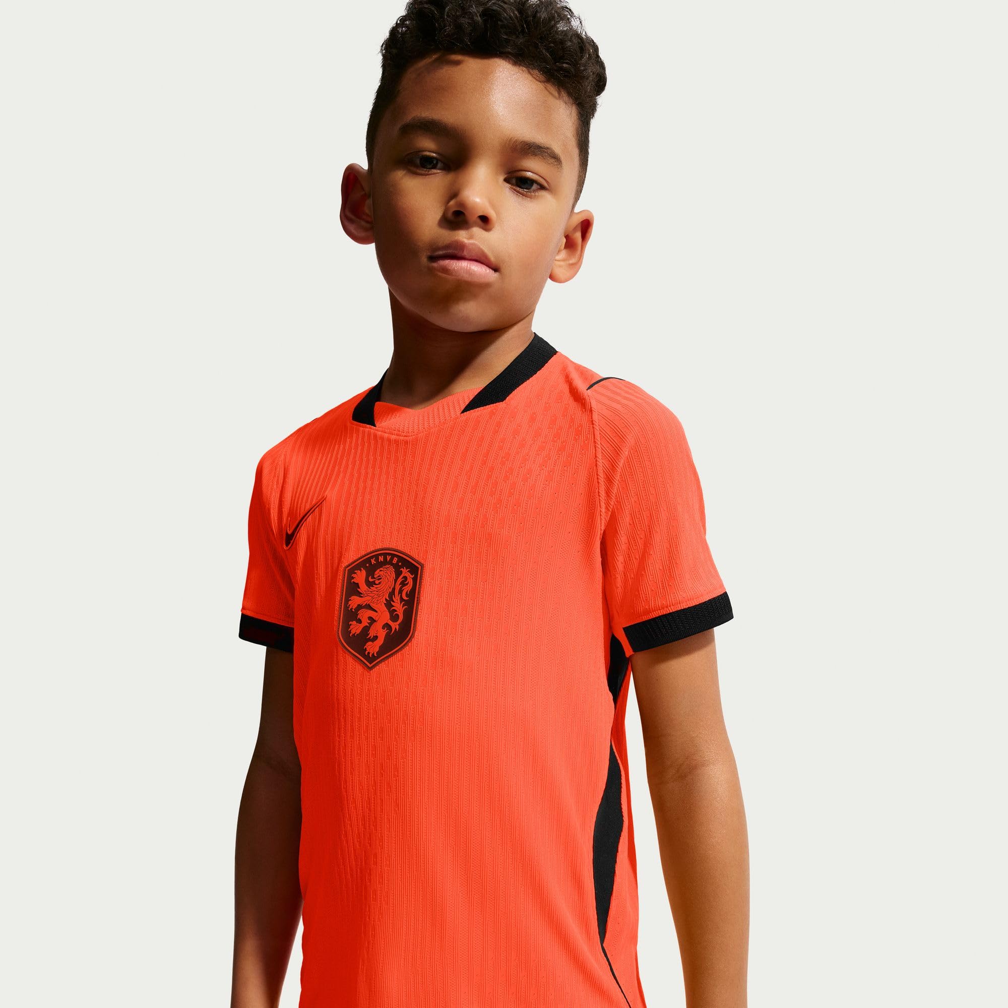 Nike Aero-Fit Authentic IB5056-809 Maglia da Calcio per Bambini più Grandi, per Partite in casa nei Paesi Bassi 2026, Hyper Crimson/Black, IB5056-809, S