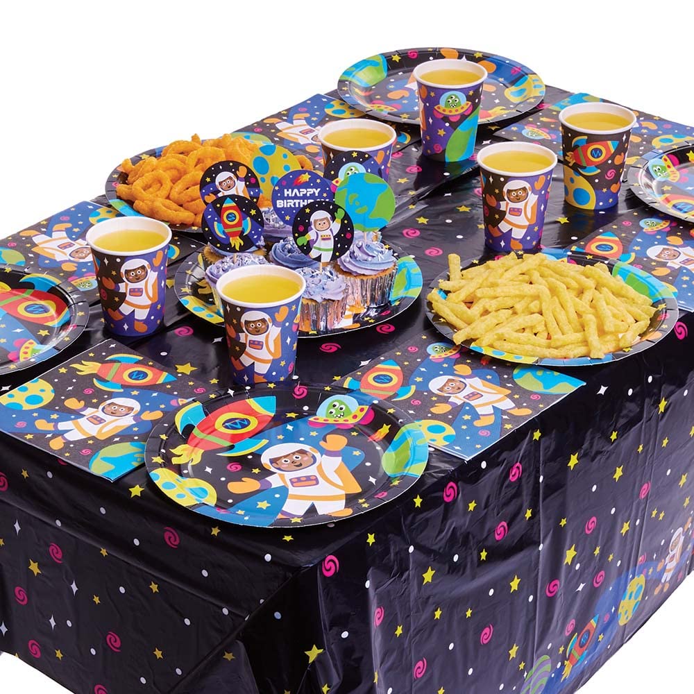 Baker Ross FX321 Solar System Party Table Cover, Pack of 1, Plastic Wipeable Table Cloth, Kids Party Table Decoration - Image 3