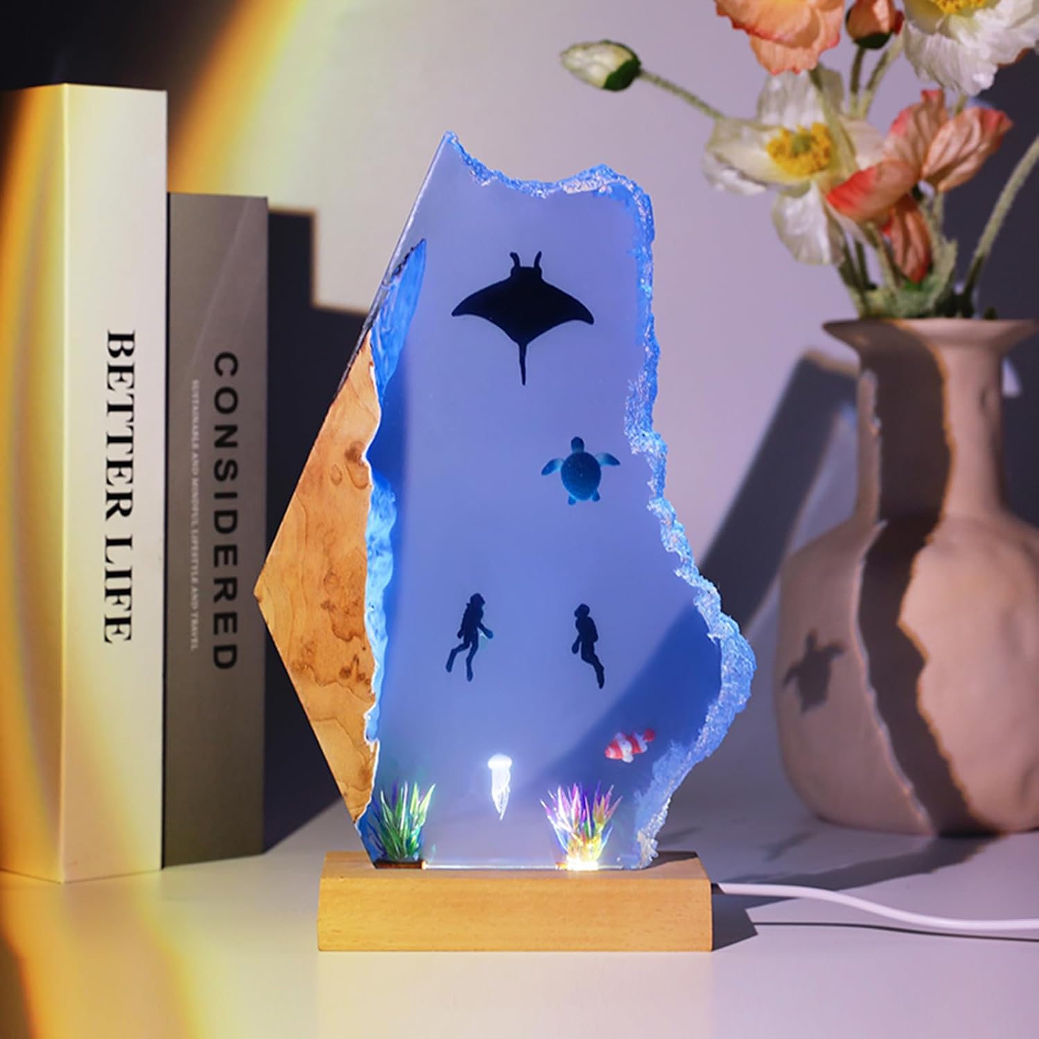 Drawelry Creative Epoxy Resin Wood Lamp - Large Diver and Humpback Whale Led Lights Sea Plants 3D Night Light Desktop Ornaments Office Bedroom Room Decor Gift for Family Friends (Sea Turtle)