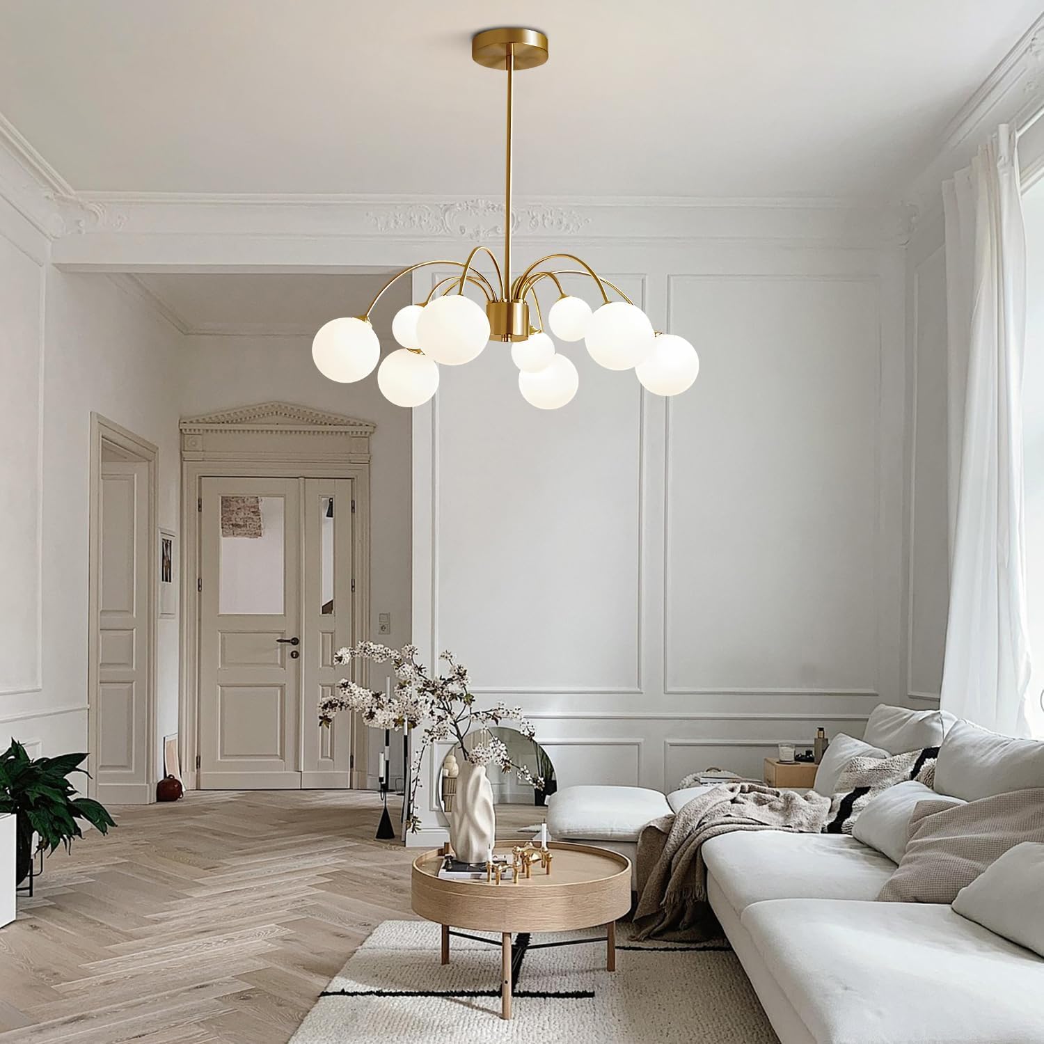 KCO Lighting Sputnik-Kronleuchter Gold mit 9 Weißglas-Kugeln, 73 cm höhenverstellbar, für Ess- und Wohnzimmer