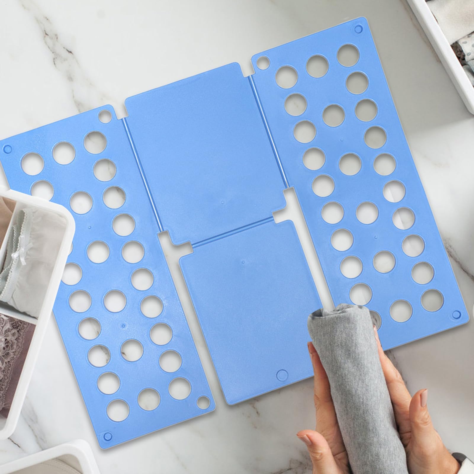 Tavola Piegabiancheria - Accessorio Organizzatore Per Il Bucato In Casa - di Organizzazione per Biancheria Casa Bambini Dormitorio Viaggi Utile Casalingo