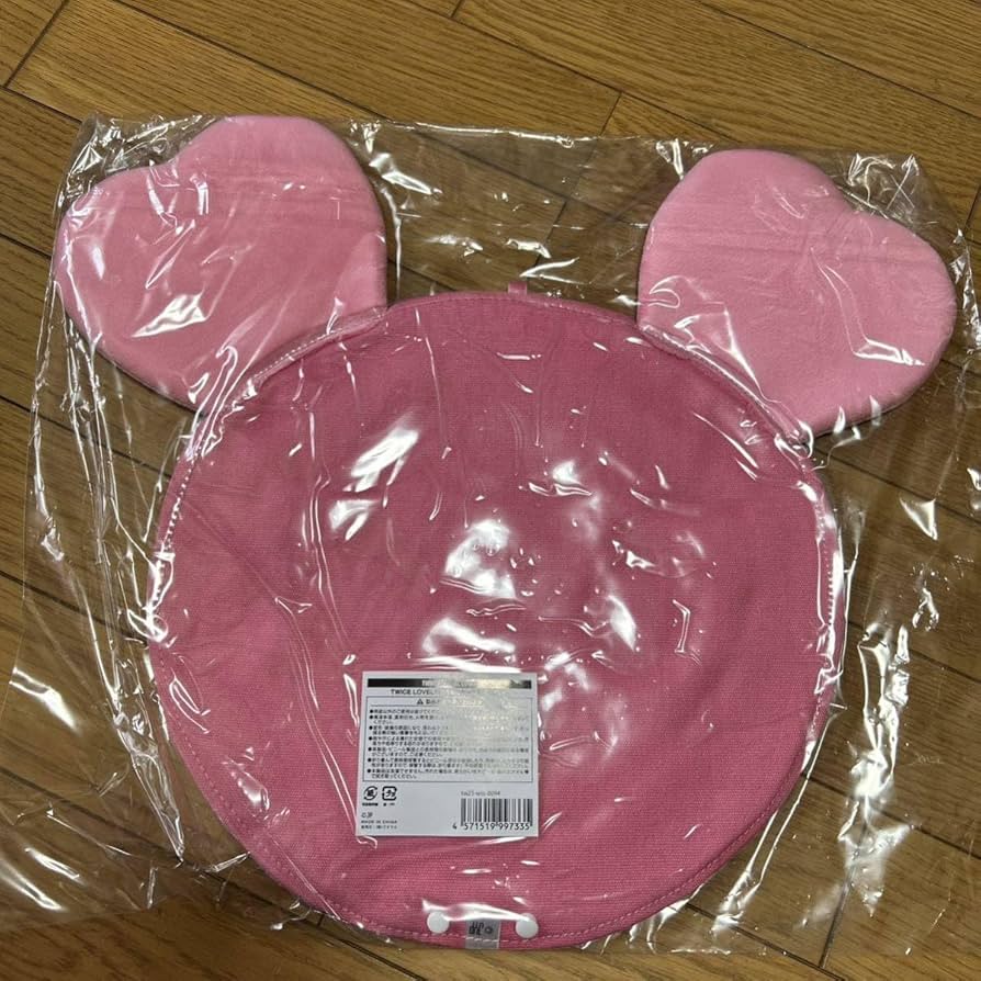 Amazon.co.jp: モモ モブリーTWICE ワールドツアーグッズ うちわ