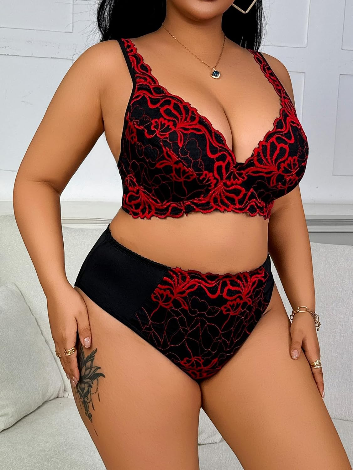 Women Plus Size 2 Piece Lingerie Floral Lace V Neck Strappy Underwear Push Up Bra and Panty Sets