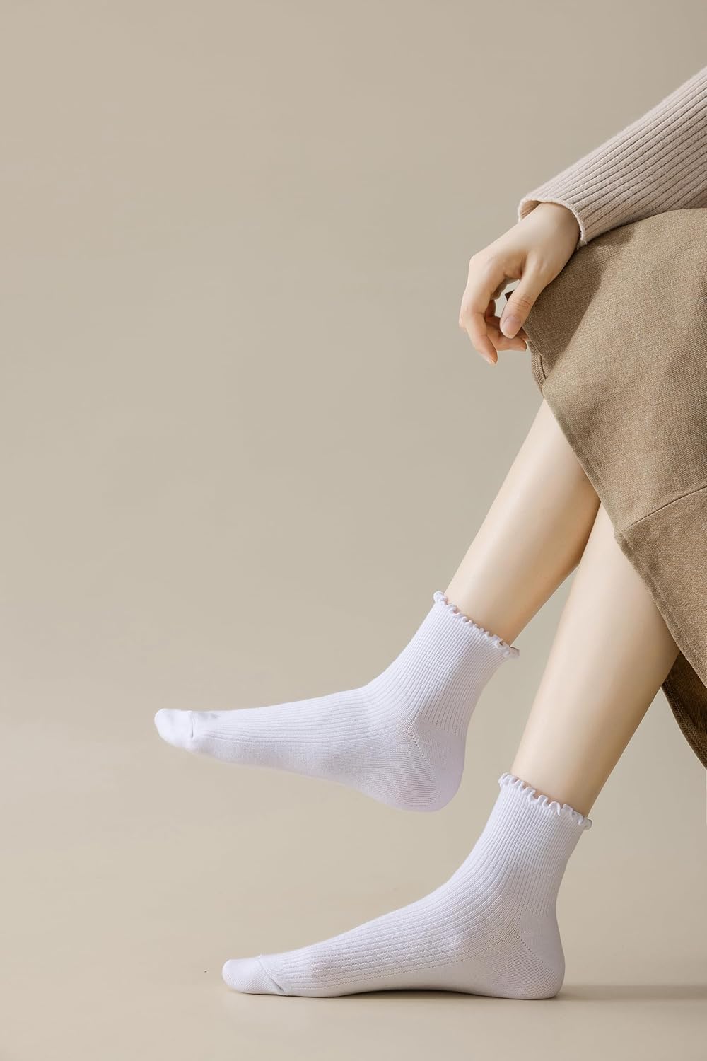 SRYL Ruffle Ankle Socks for Women's,Casual Cute Turn-Cuff Socks Soft Breathable Knit Cotton Lettuce Frilly Crew Socks Girls - Image 2