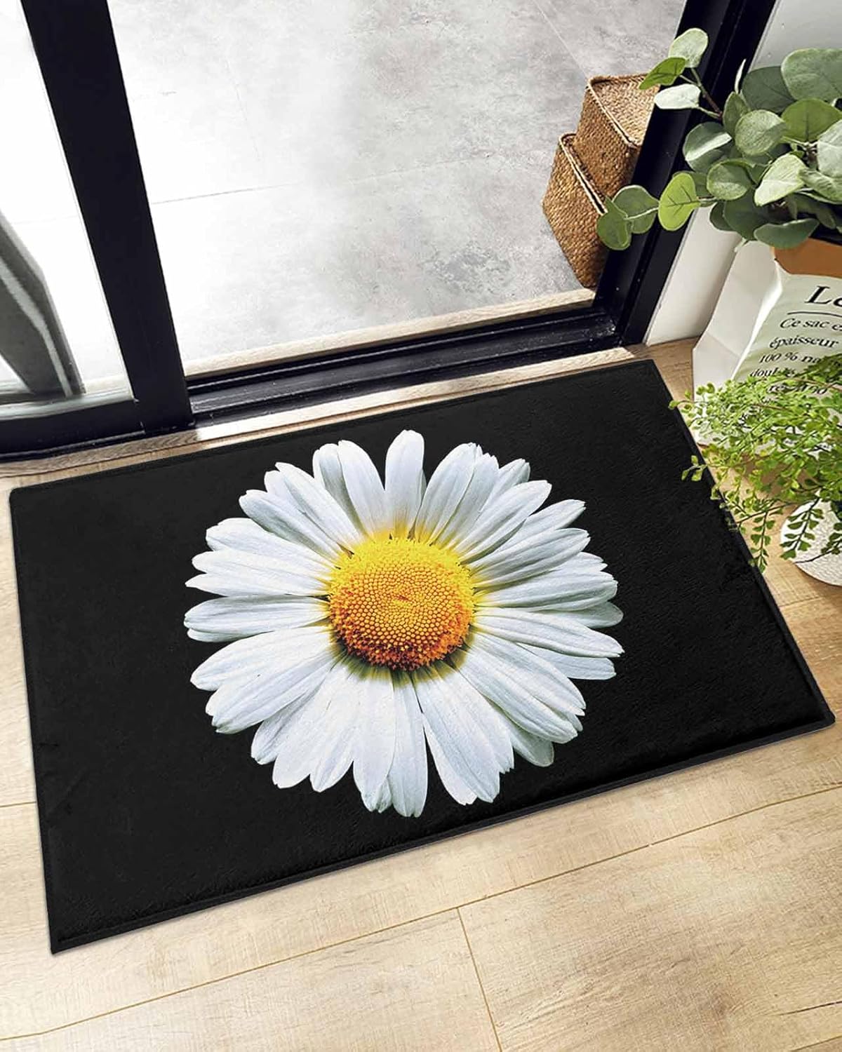Indoor Doormat Pastoral Wildflower White Daisy,Shaggy Floor Mat with Non-Skid Backing Classic Black Background,Machine Washable Plush Area Rug Carpets for Kitchen Nursery Bedroom