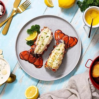 Maine Lobster Now - Maine Lobster Tails 6oz - 7oz (2 Tails)