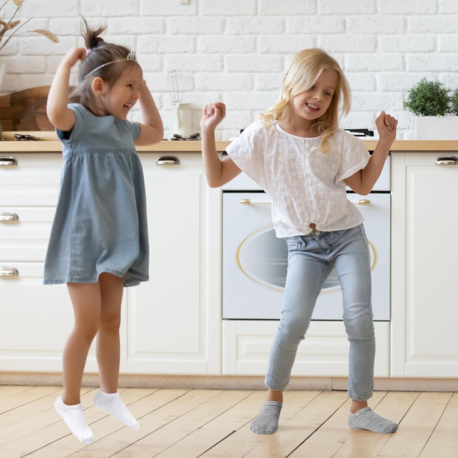 16 Pairs Toddler Socks Boys Girls No Show Sock Non Slip Low Cut Ankle Kids Socks 2-13 Years - Image 3