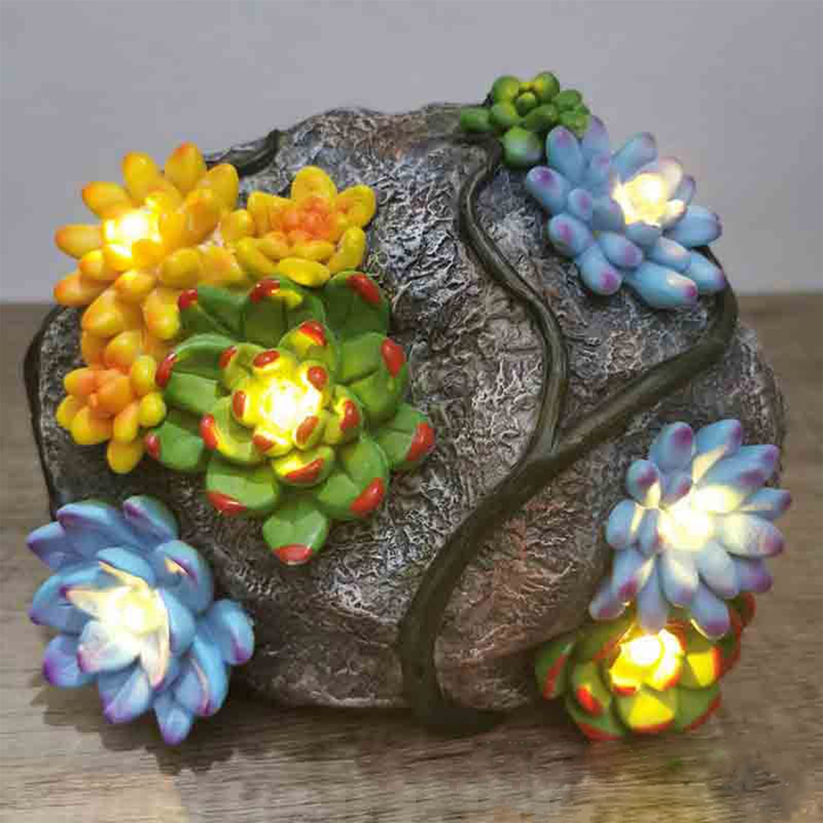 Statue de jardin en résine pour illuminer vos soirées sur le patio