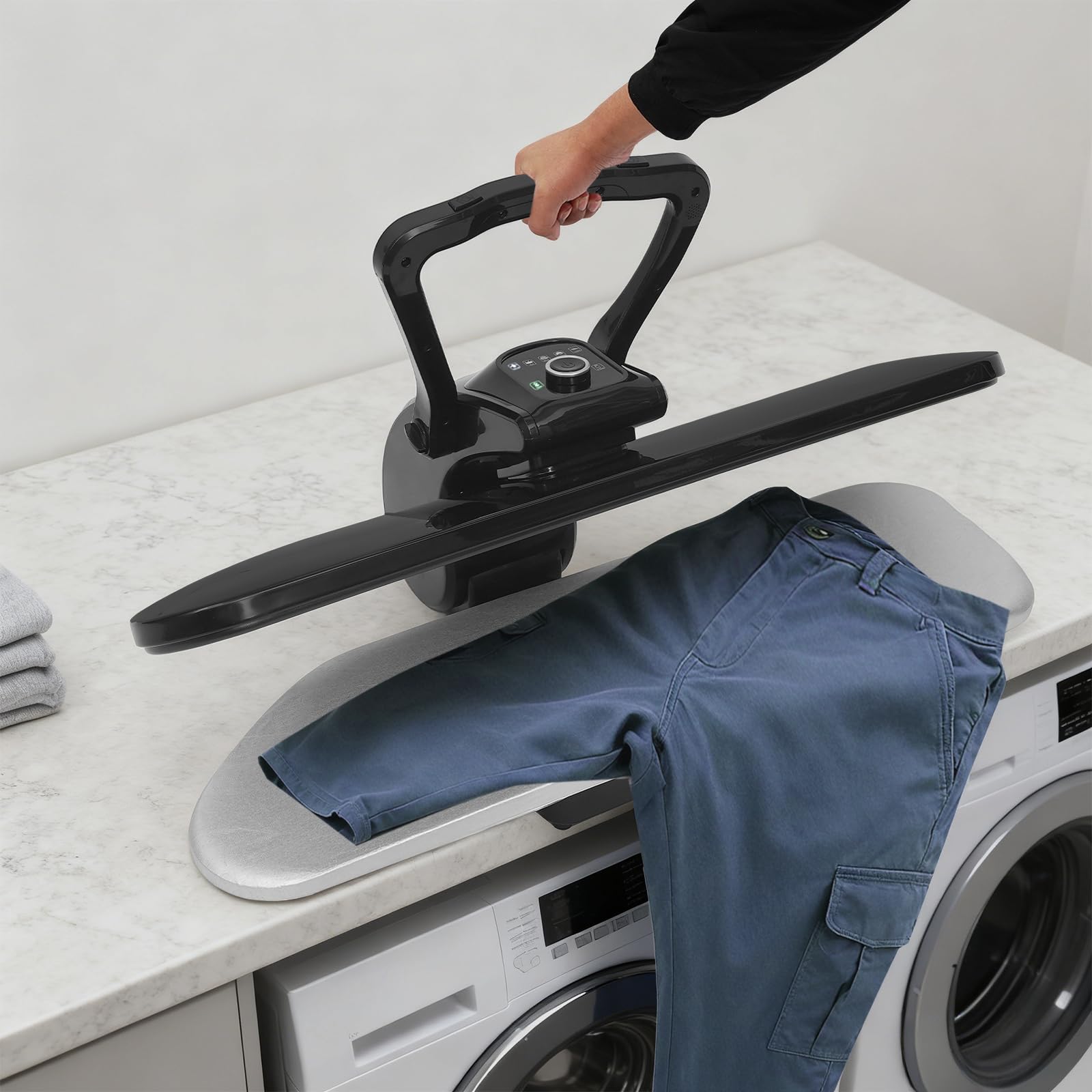 Dampfbügelpresse 2200W, 36 Zoll Bügelfläche, 120g/min Dampf, 5 Stoffprogramme(Nylon/Seide/Wolle/Baumwolle/Leinen), 1L Wassertank, mit Sprühflasche & Bügelkissen für Haushalt & Schneiderei, schwarz