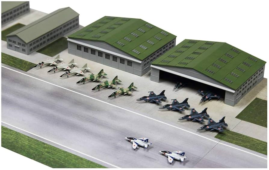 Amazon | ピットロード 1/700 SPSシリーズ 航空自衛隊基地