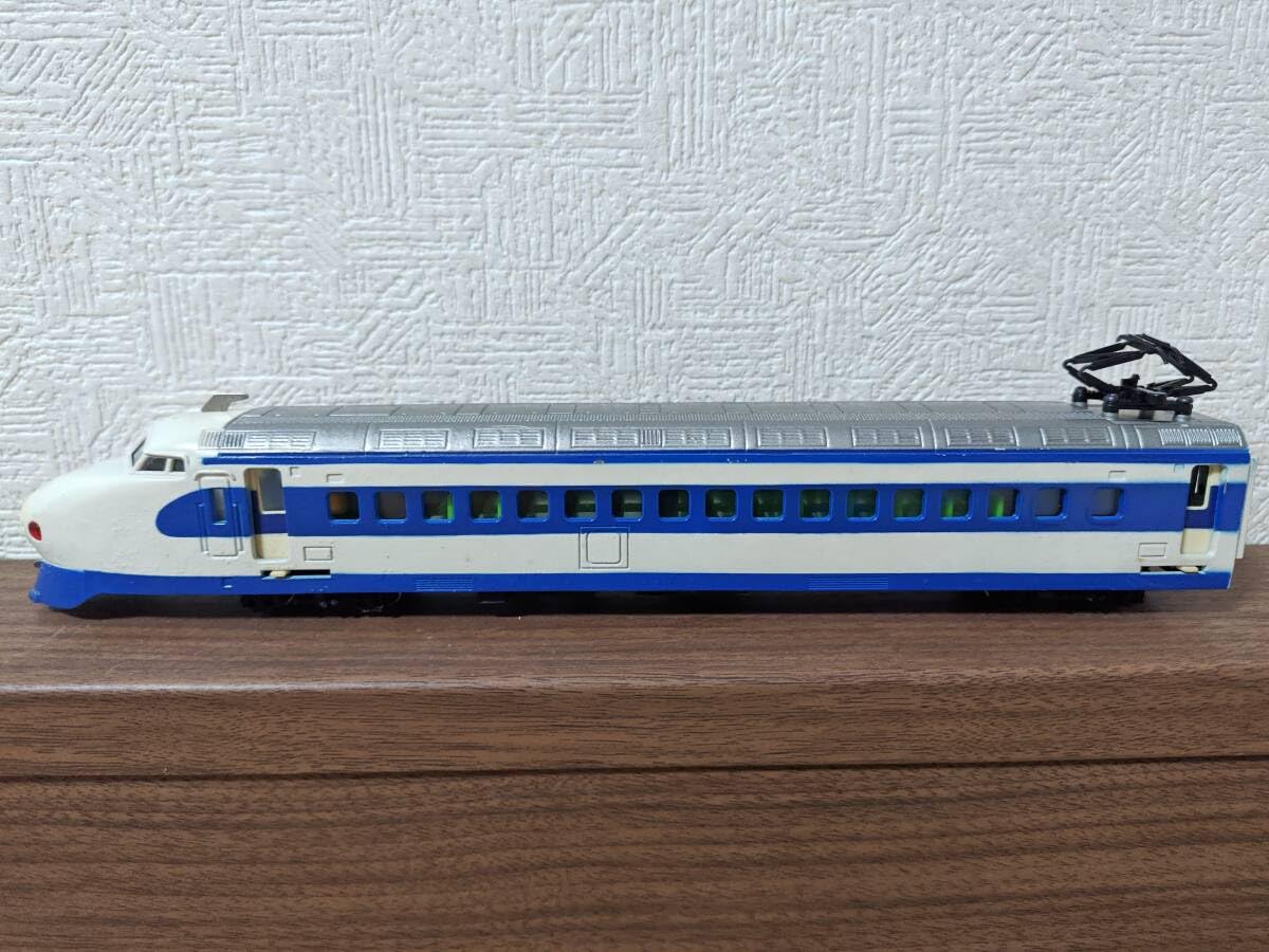 Diapet 新幹線ひかり号 1/200 Amazon.co.jp: 当時物 ヨネザワ ダイヤペット 180 新幹線 ひかり号