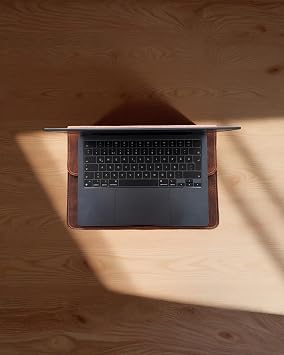 Hakiki Deri MacBook Kılıfı 15-16 İnç – Gerçek Deri Premium MacBook Çantası, MacBook Air, MacBook Pro - Mess Collection (taba, 15/16 inç)