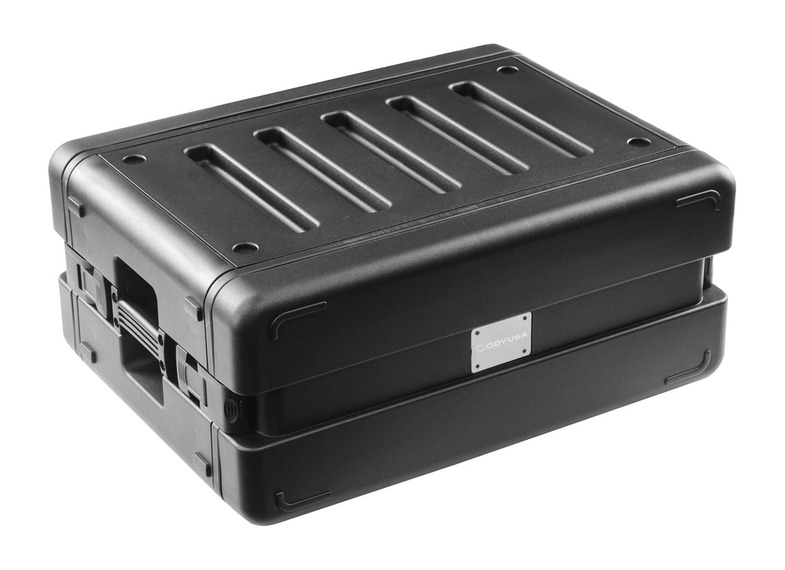 Amazon.com: Odyssey Watertight 4U Rack Case with 4 Microphone