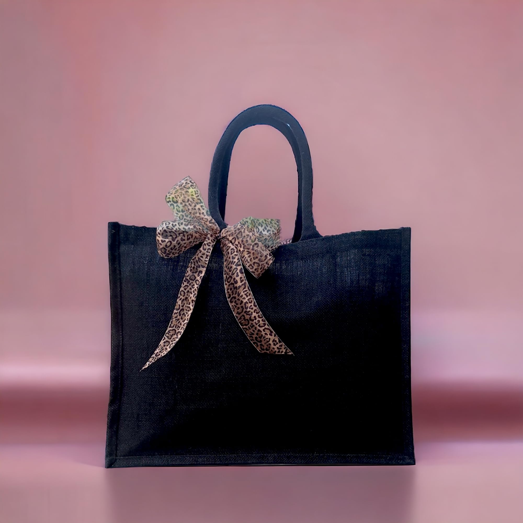 Borsa In Juta e Telo Mare Ricamate. Borsa e telo personalizzate. Set spiaggia idea regalo maestre, compleanno, festa della mamma