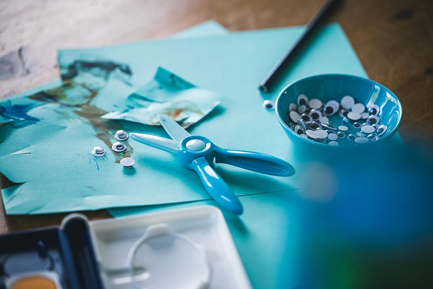 Fiskars 1064066 Children's Scissors for Ages 2 and Above Learn to Cut, Length: 13 cm, Plastic Blades and Handles, Teal, Starter, Blue-green