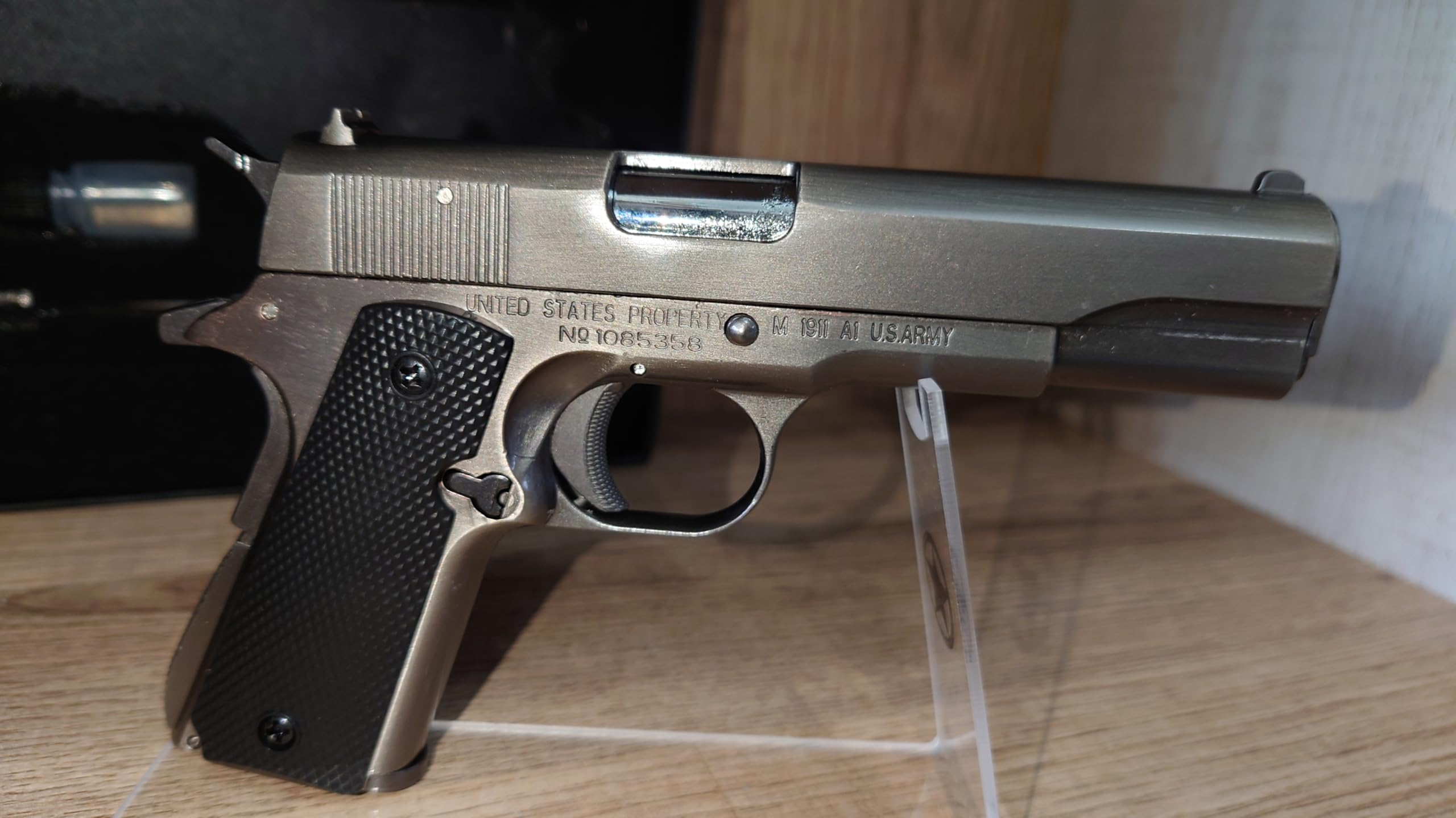 ミニチュアガバメント 楽天市場】1/2スケール ガバメント m1911 ミニチュア 排莢式