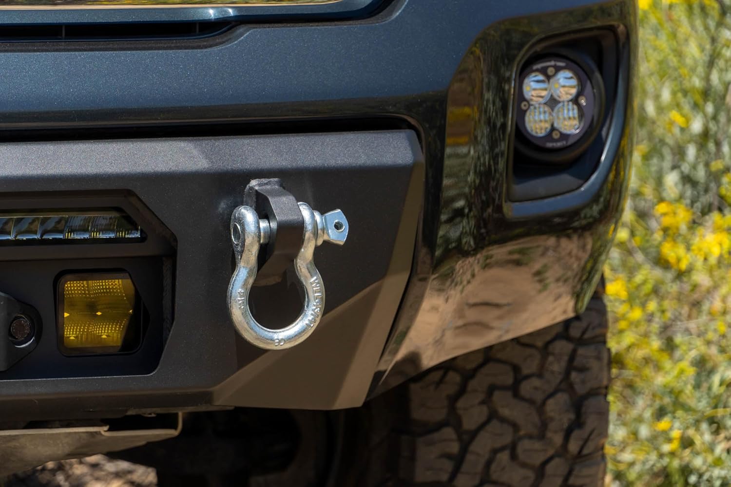 Centric Winch Front Bumper for the 2015-2020 GMC Canyon | Two D-Ring Mounts | One 20-Inch LED Light Bar Mount | Two 3-Inch Pod Light Mounts | Zip Tie Tabs | Micro-Texture Black Powder Coat Finish