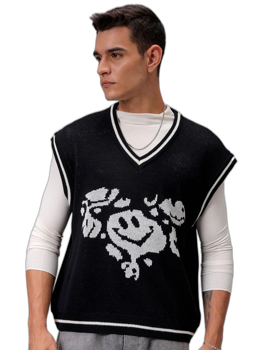 the indian garage co Men Boxy Fit Graphic V-Neck Sweater-picture-16