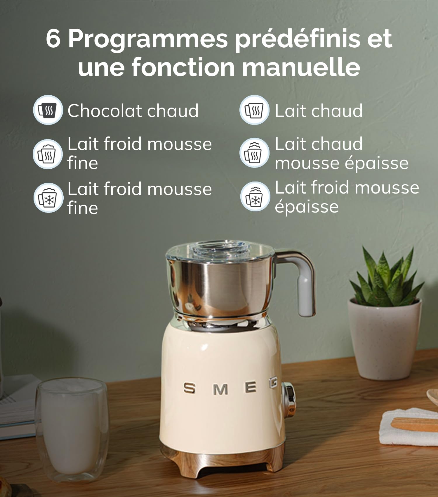Smeg, Mousseur à Lait Multifonction MFF11CREU, avec Système à Induction, 6 Programmes Prédéfinis, une Fonction Manuelle, Carafe Amovible 600 ml, Bouchon Doseur, Range Cordon Intégré, 500 W, Crème