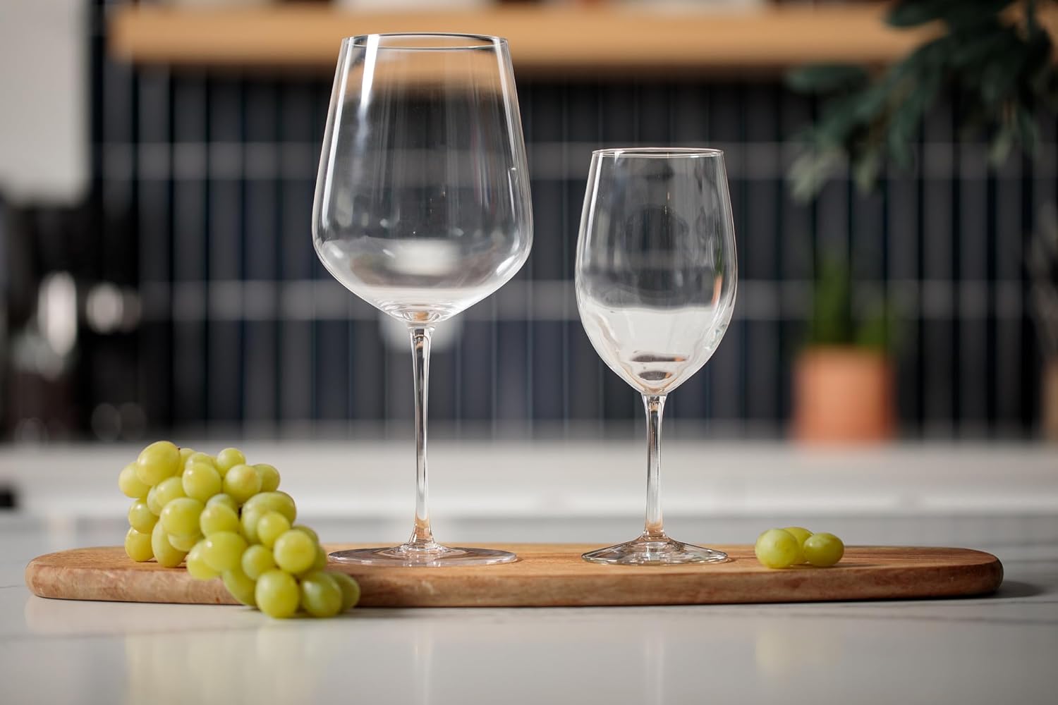 Magnum Giant Wine Glass - Premium Crystal Wine Glasses Set of 2 - Fits Entire 750 ml Bottle - Image 10