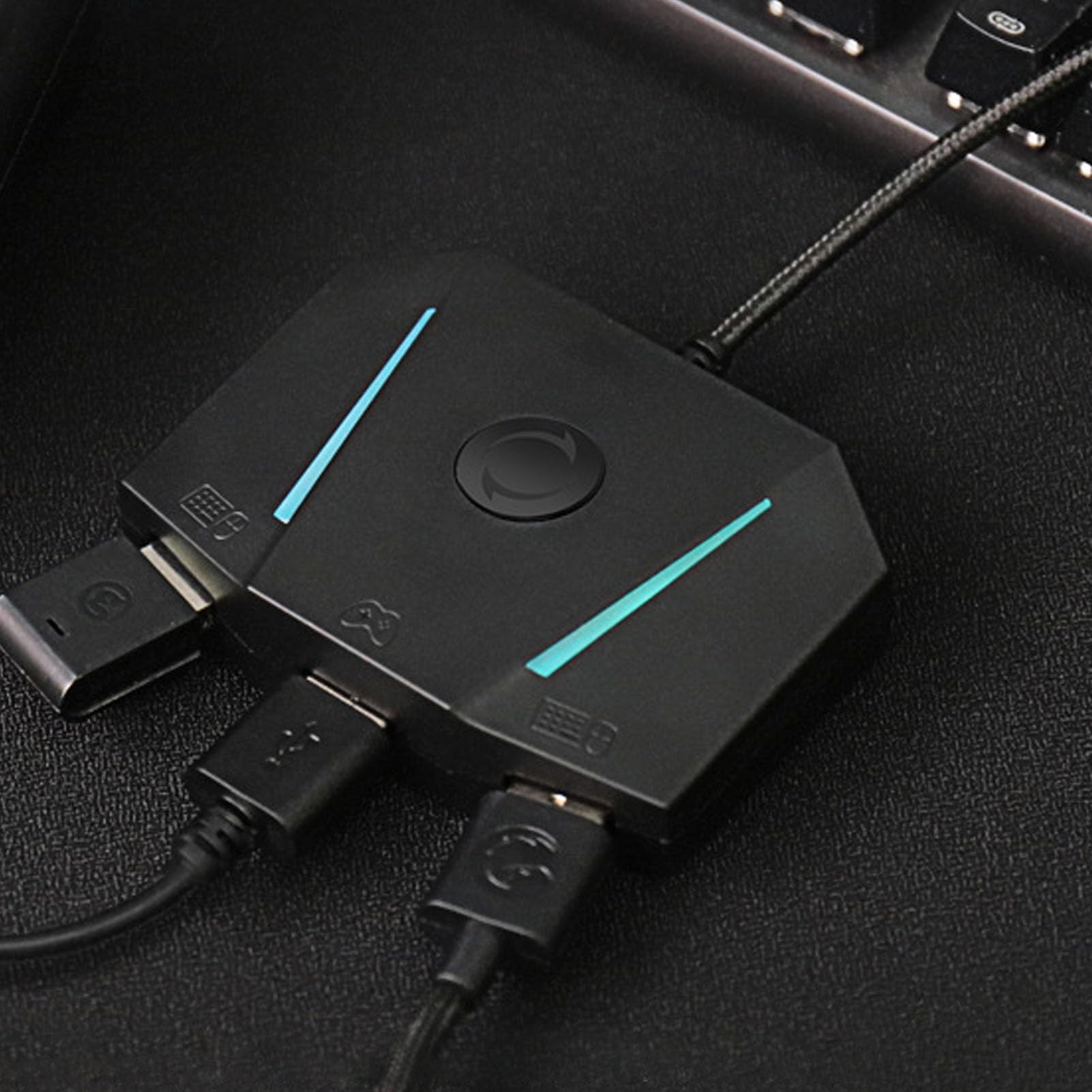 Convertitore Adattatore Controller di Gioco con Jack Audio da 3,5 Mm Tastiera Mouse Plug and Play per Switch, Ampia compatibilità Controllo App Incluso (Scatola di mira VX2)