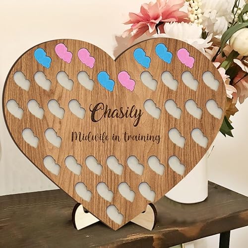 Miniatura 2 de Contador de nacimiento personalizado para estudiantes partera con 50 espacios para bebés, tablero de madera en forma de corazón (9.45 x 7.67