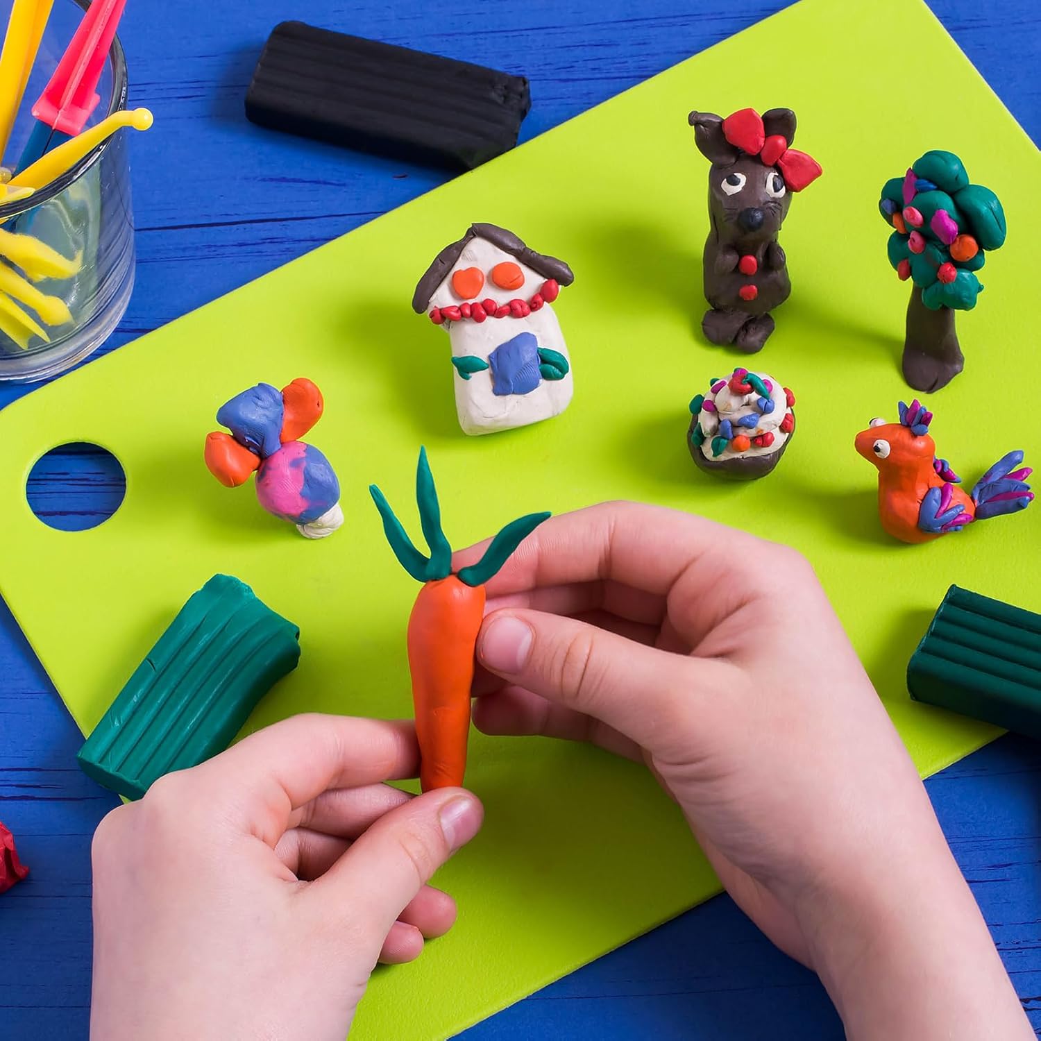 Poen 360 Pcs Air Dry Clay Kit with Sculpting Tool 24 Colors DIY Modeling Clay, Non-Sticky Soft and Light, Arts and Crafts Gift for Adults Artists