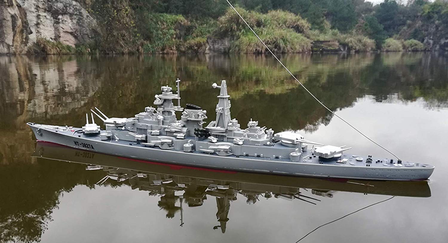 1:360 Super Large Remote Control Warship Remote Control Boat Children's Electric Toy Ship Warship boy Super Large Speedboat Charging Aircraft Carrier Military Model Battle